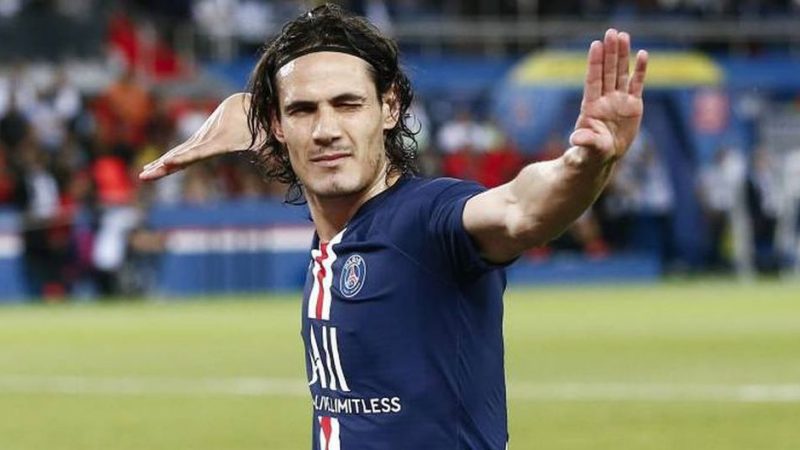 Cavani se fue del PSG