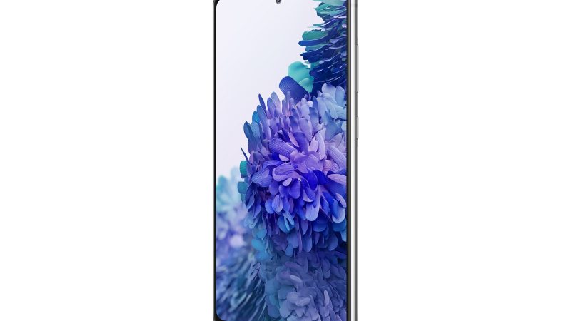 Comenzó la venta del Samsung Galaxy S20 FE, un smartphone pensado por y para los fanáticos