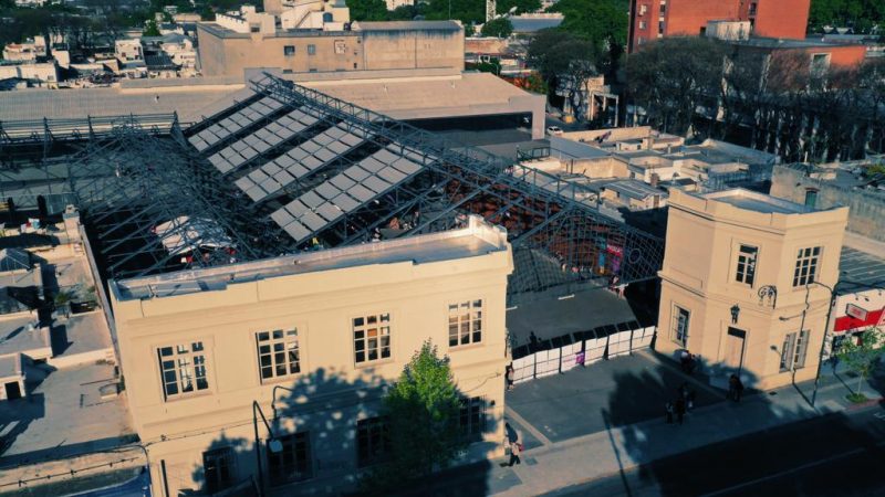 Pilsen concreta apoyo al espacio feminista Plaza Las Pioneras