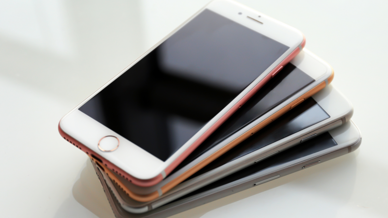 Acciones de Apple alcanzan nuevos máximos históricos