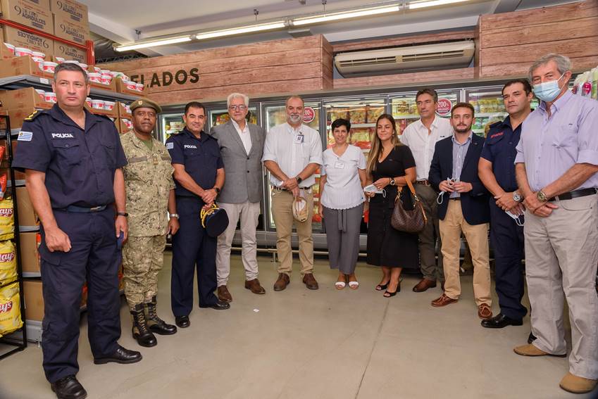 Ta-Ta inauguró su primer local en Paso de los Toros