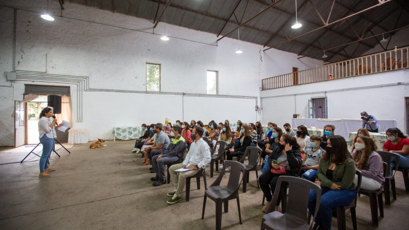 En Conchillas hay «Inglés Para Todos»: se gradúa la primera generación de estudiantes