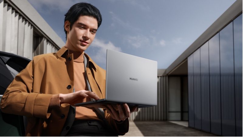 ¿Cómo usar las aplicaciones de tu smartphone en tu HUAWEI MateBook?