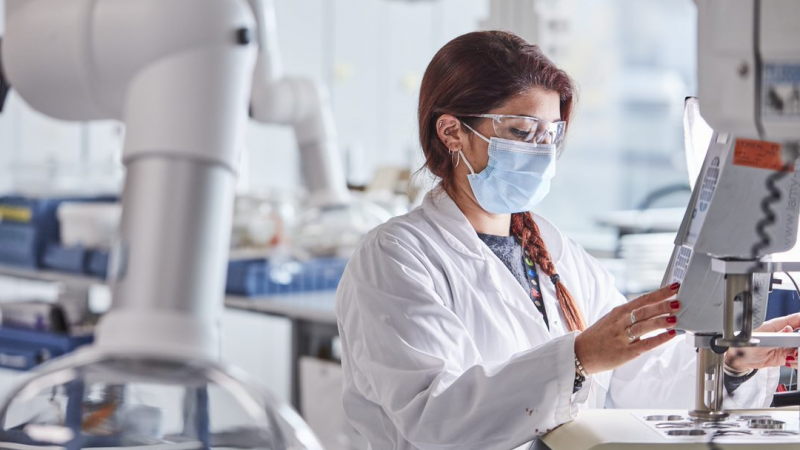 Premio L’Oréal – UNESCO «Por las Mujeres en la Ciencia» abre llamado