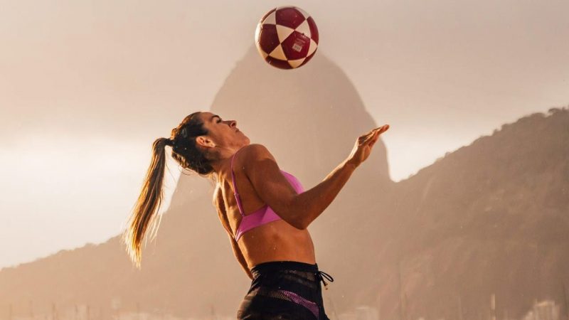 El futvóley llega a Enjoy Punta del Este de la mano de deportistas profesionales