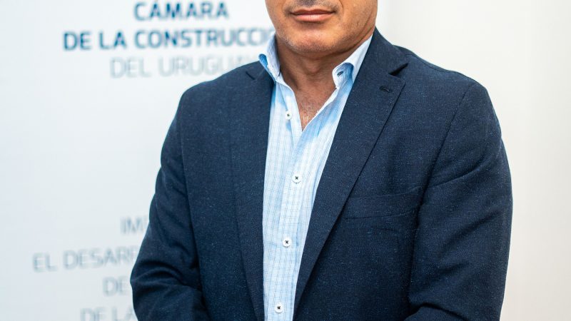 Alejandro Ruibal asume como presidente de la Cámara de la Construcción del Uruguay
