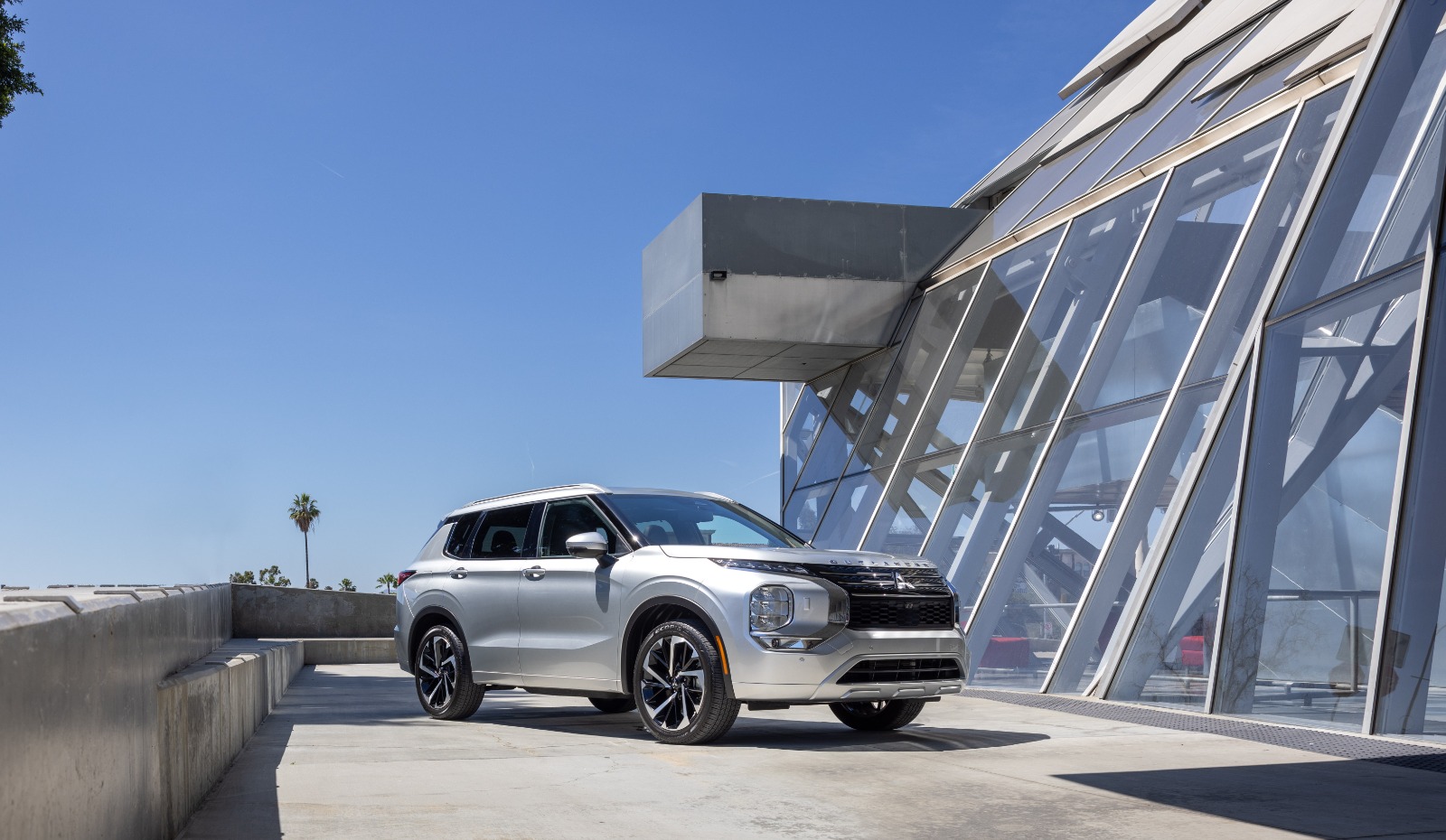 Eclipse Cross y Outlander: la evolución de las SUV Premium de Mitsubishi y el valor de la calidad japonesa