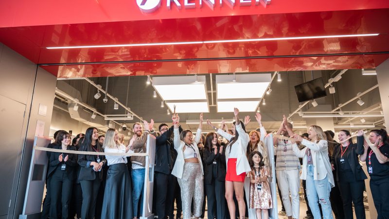 Renner amplió su presencia en Punta del Este y presentó su innovador modelo de tienda más sostenible: un enfoque circular para el futuro de la moda