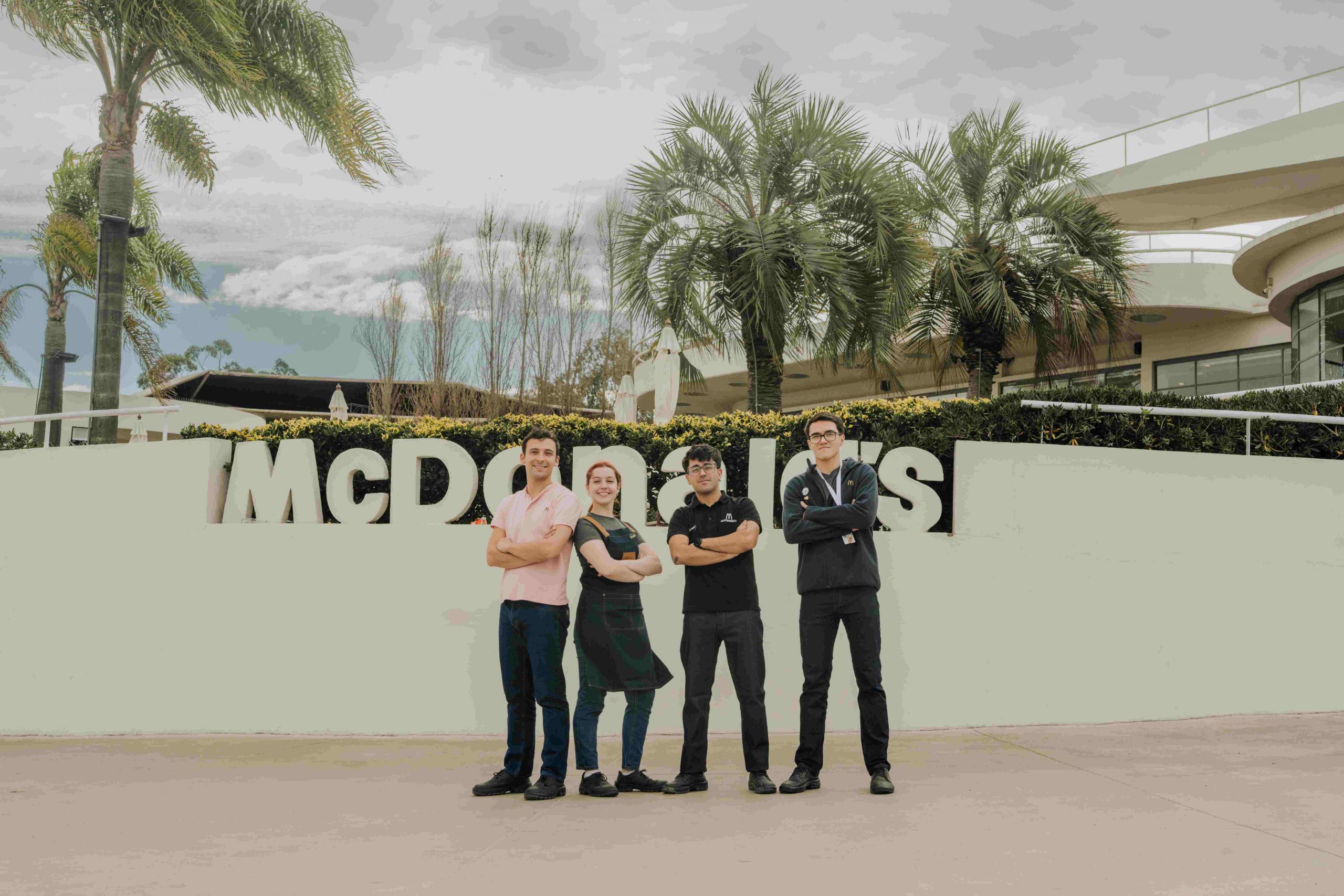 Arcos Dorados supera los 2 millones de capacitaciones y oportunidades de acceso al mercado laboral formal brindadas para jóvenes en América Latina y el Caribe