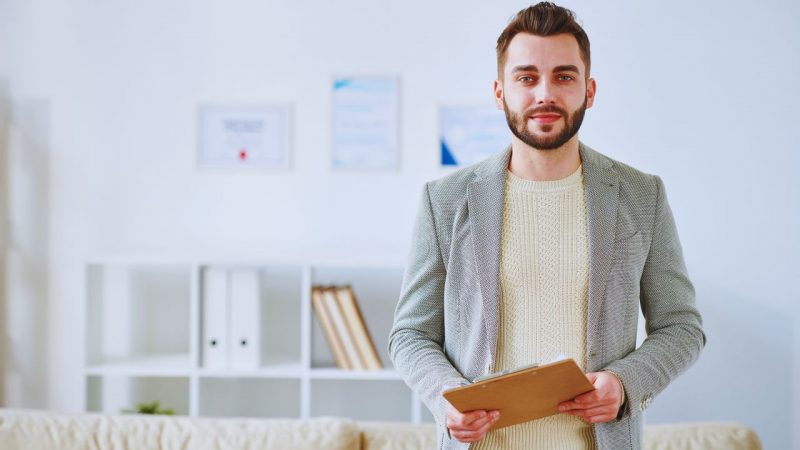 Por qué consultar con una orientadora laboral es clave en el desarrollo profesional