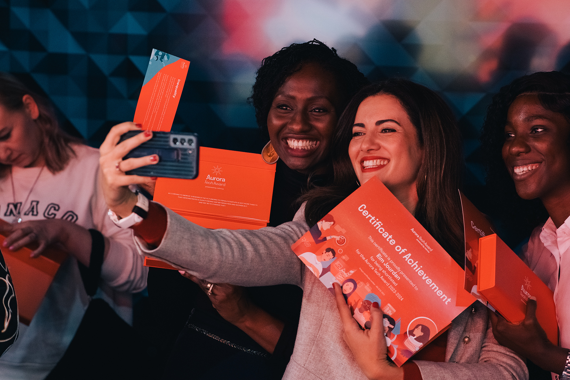Abre la convocatoria para el Premio Aurora Tech 2024, iniciativa de inDrive que busca ayudar a mujeres innovadoras con hasta USD 30.000
