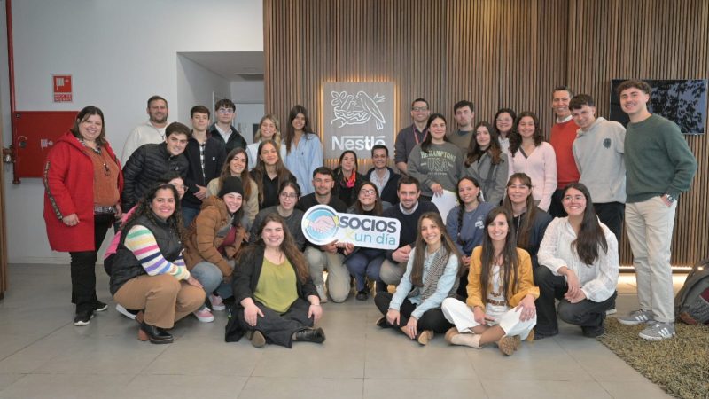 Trabajar en Nestlé por un día: se realizó la 3era edición del programa de DESEM Junior Achievement 