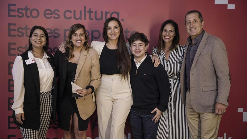 Arcos Dorados Uruguay fue reconocida por la mejor empresa para trabajar en Uruguay