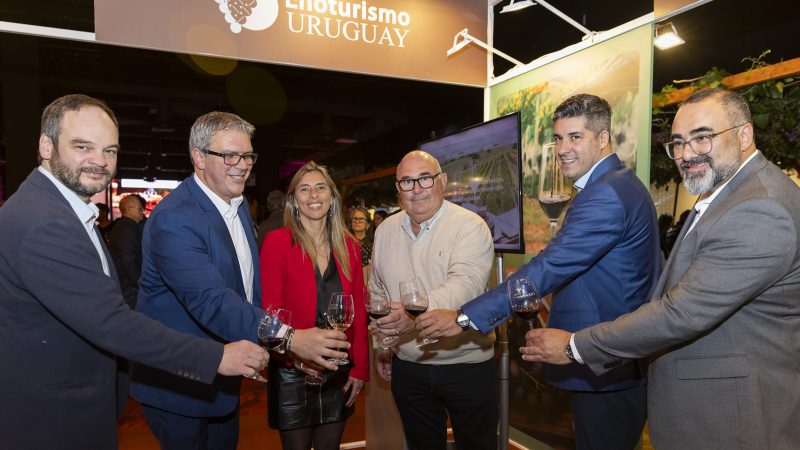 Con entradas agotadas, se celebró la cuarta edición del Salón del Vino Uruguayo