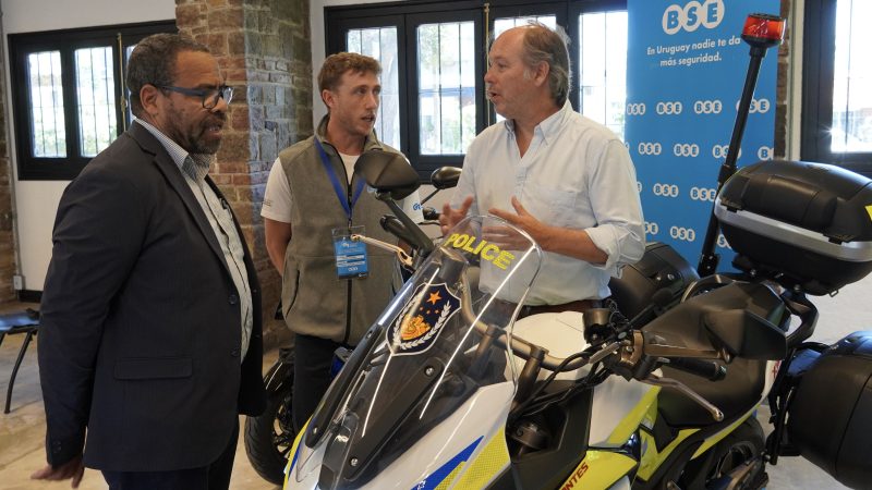Fundación Gonzalo Rodríguez y Banco de Seguros del Estado, con el apoyo de UNASEV, lanzan el Programa de Seguridad Vial de Motociclistas a nivel nacional
