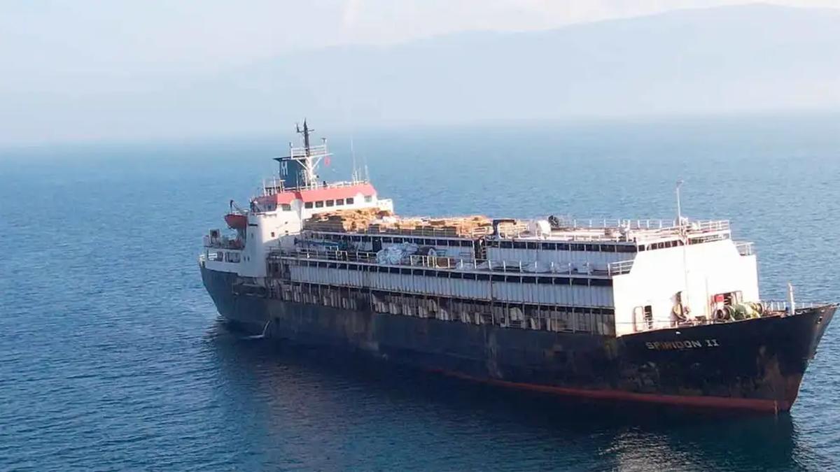 Buque con casi 3.000 vacunos no pudo descargar en Turquía, regresa a Uruguay y Fratti habló de "mejicaneadas"