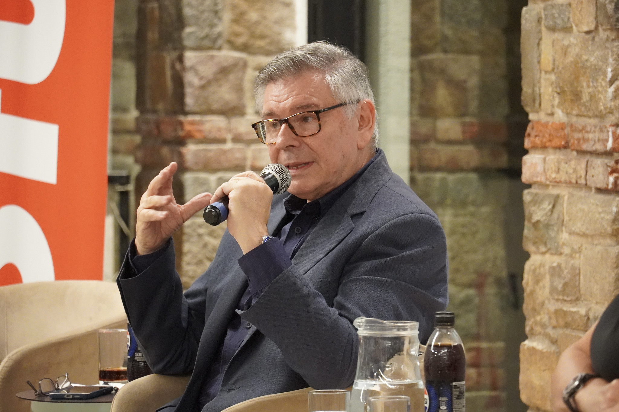 Fundación Gonzalo Rodríguez presentó Amigos de América, de Fernando Tornello