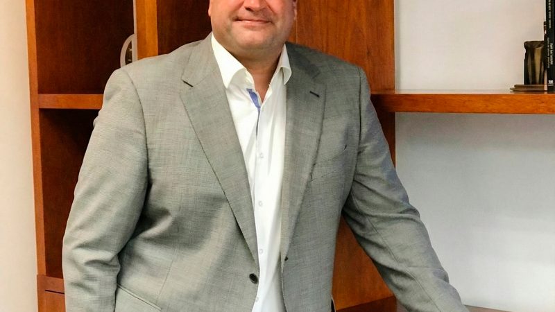 La IAA nombra a Valentín Bueno como vicepresidente / área director para Latinoamérica