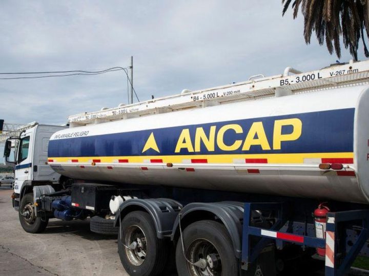 Ancap afirma que debió cancelar abastecimiento de combustible de aviación entre octubre y noviembre tras exigencias del sindicato