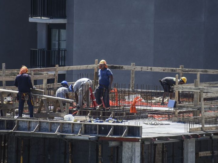 Cómo se vivió el conflicto de la construcción en Maldonado, un departamento donde el sector tiene sus particularidades