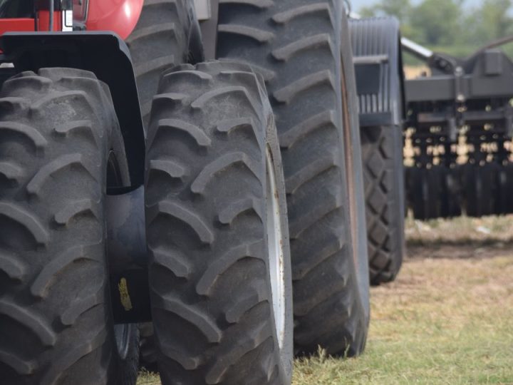 Inversión en maquinaria agrícola pierde dinamismo