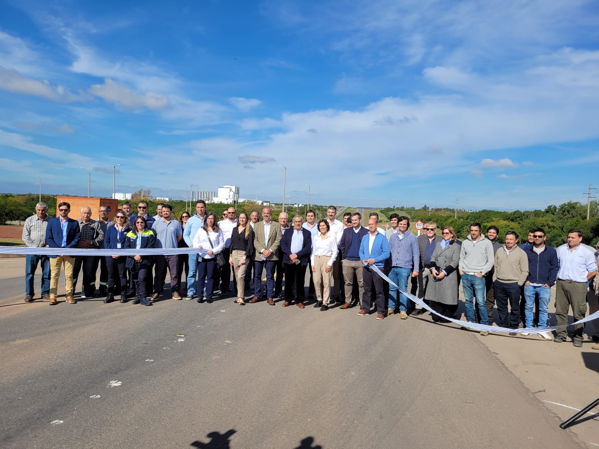 Montes del Plata inaugura obras ruta de acceso M´Bopicuá