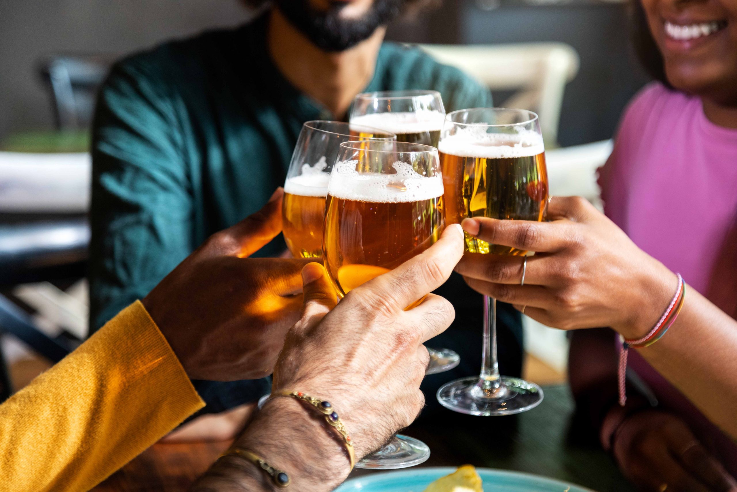 Día Mundial de la Cerveza: ¿cómo se relaciona la genética con los efectos que provoca el consumo de alcohol?