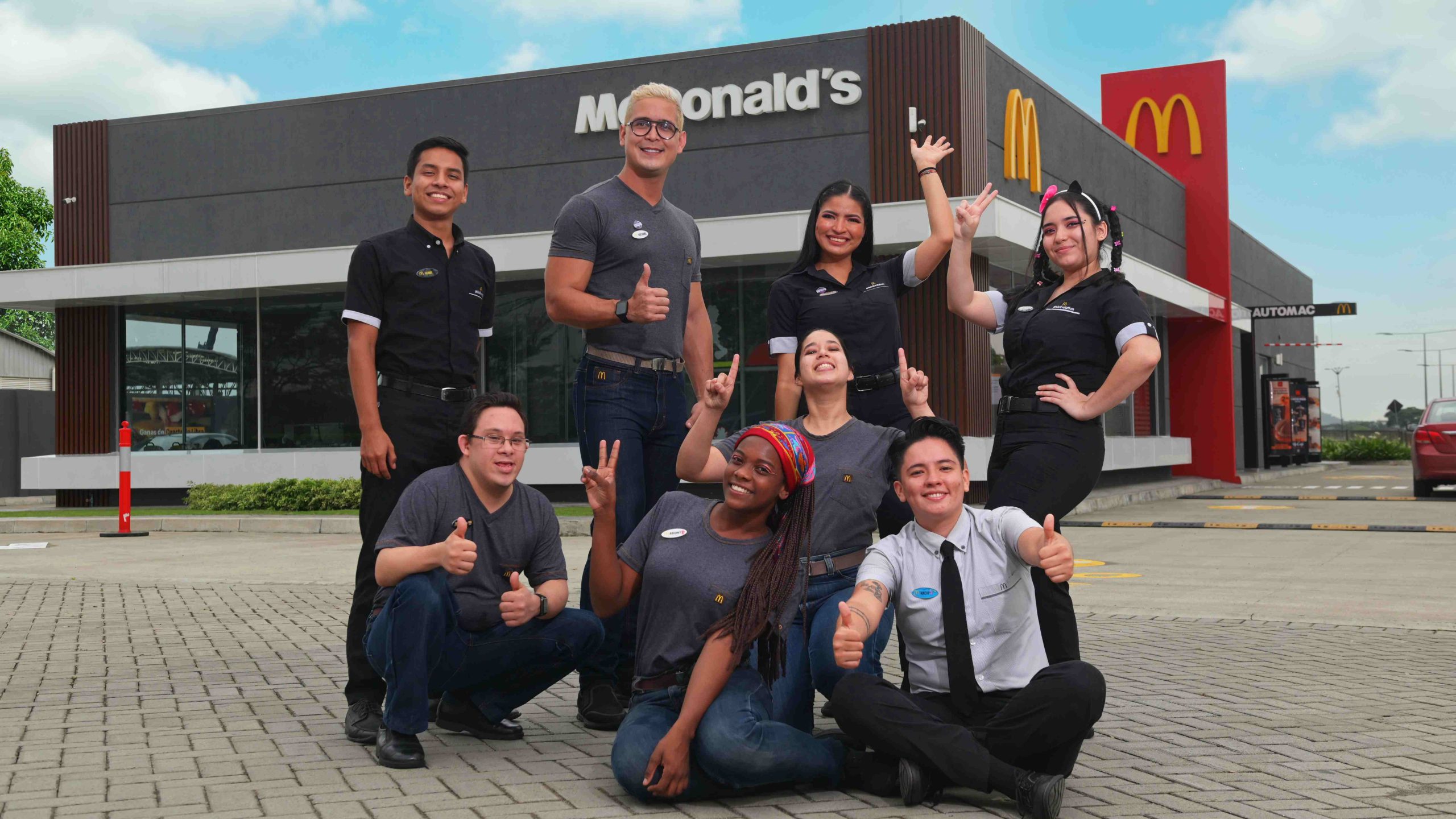 Arcos Dorados generó más de 480.000 instancias de formación y empleo en América Latina y el Caribe