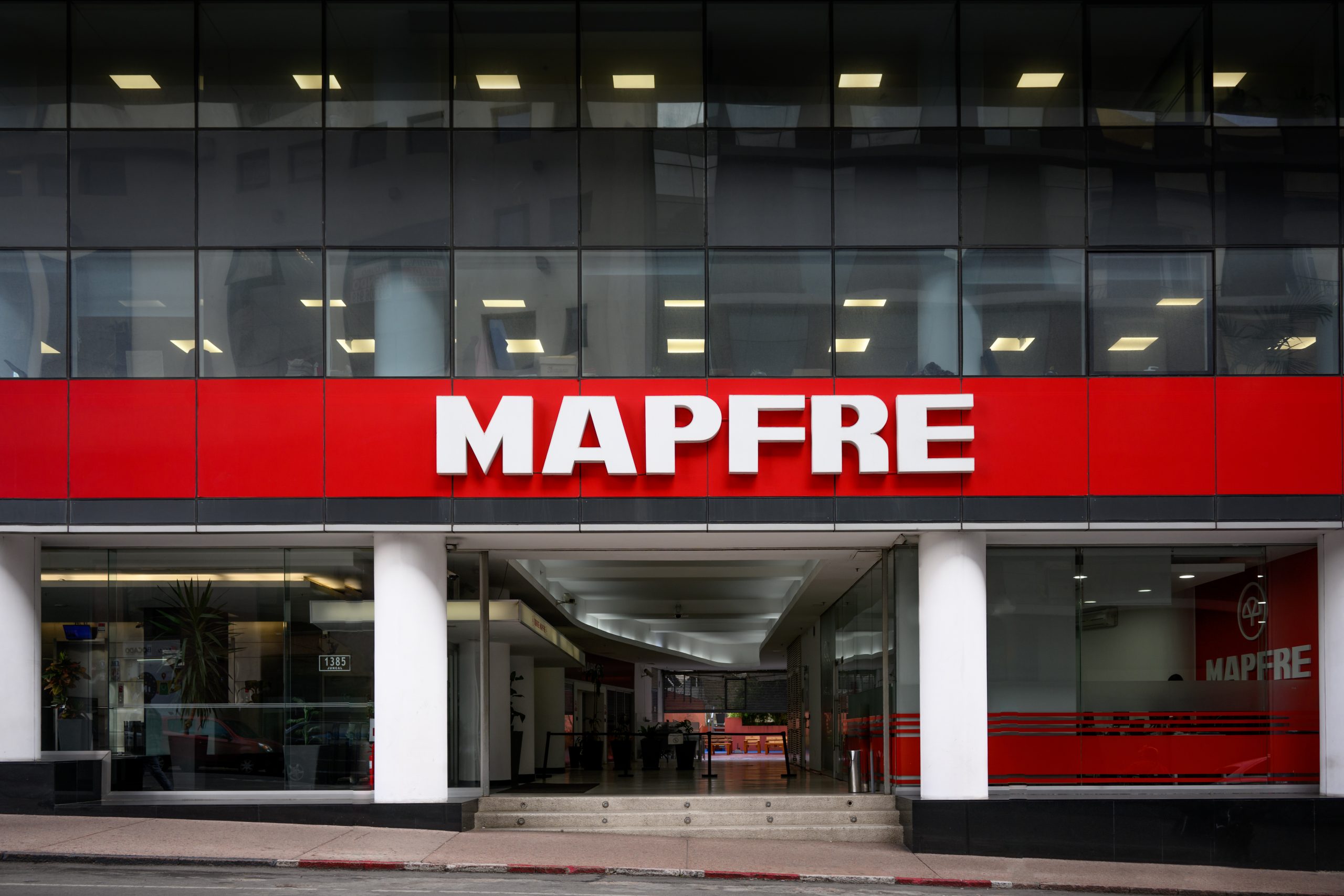 MAPFRE invierte en Blue Marble y se une al consorcio global que amplía la protección de los seguros para las comunidades vulnerables al cambio climático