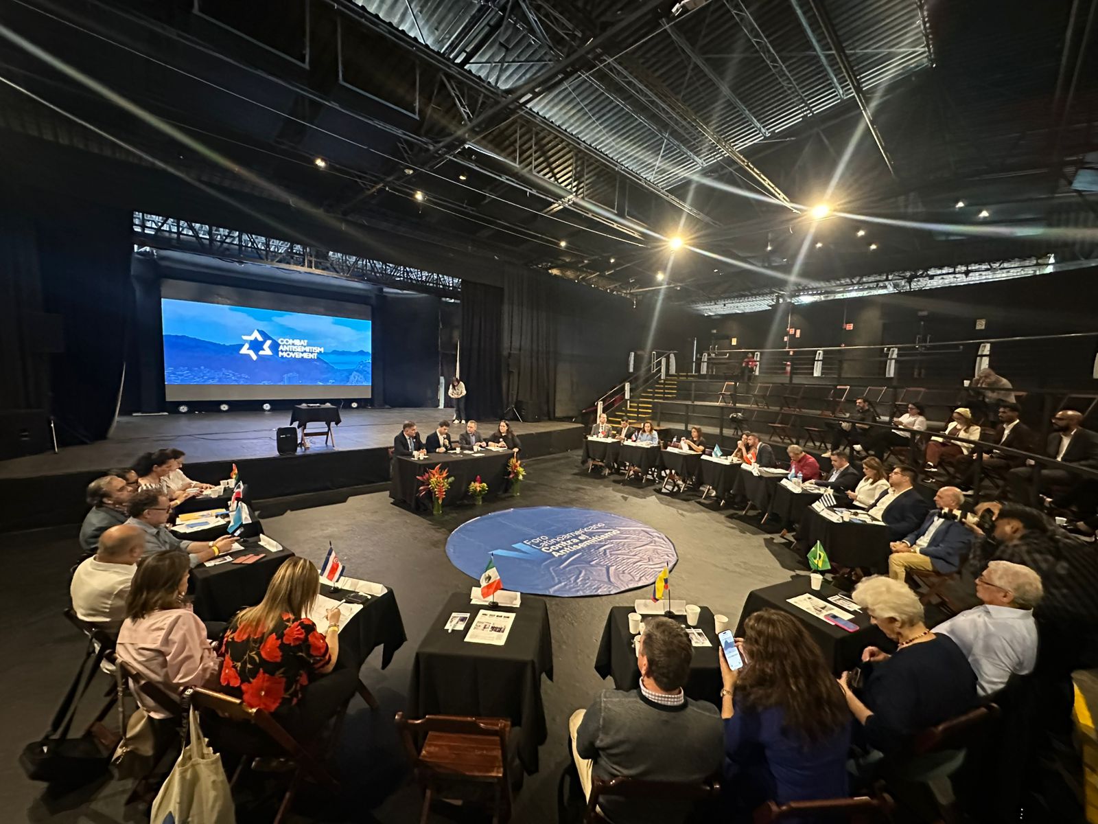 “El antisemitismo no tiene cabida en América Latina”: los líderes regionales se unen para actuar de manera conjunta en el Foro de Río de Janeiro