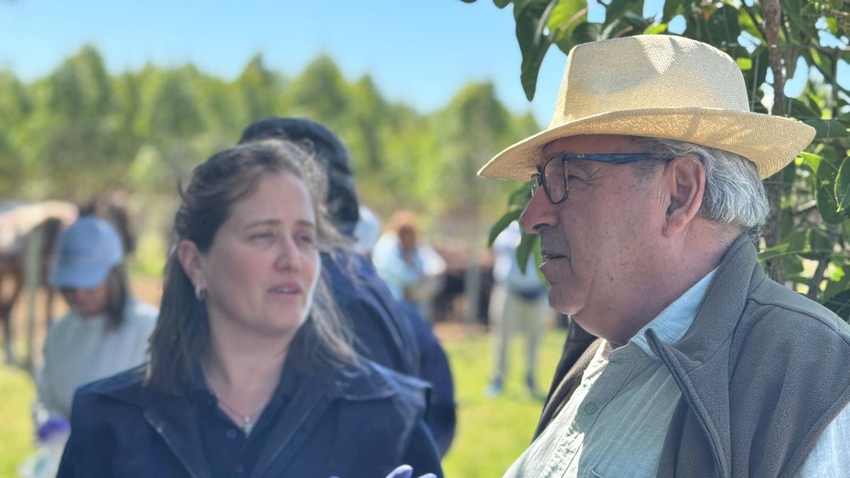 Vacuna para el control de la garrapata, un desarrollo del Instituto Pasteur de Montevideo y la movida del MGAP