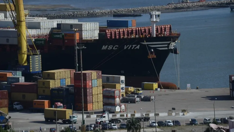 Exportaciones de bienes crecieron 5% en 2025 impulsadas por carne, celulosa y soja