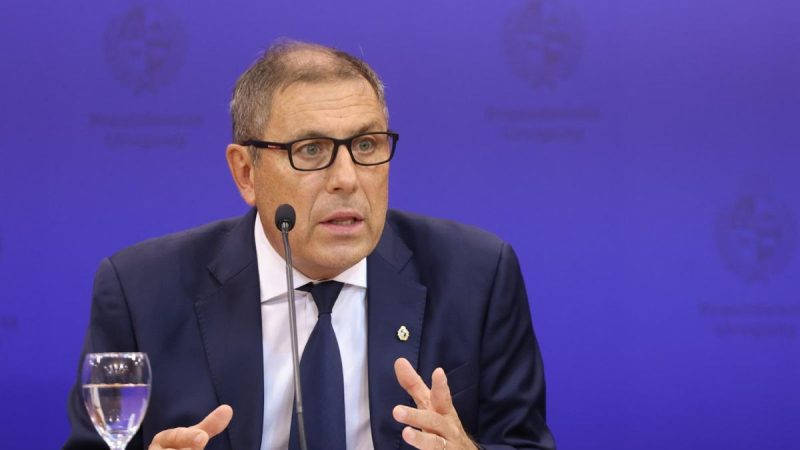 Ser más baratos, pero sin desregular: las medidas que propone el gobierno para mejorar el clima de negocios