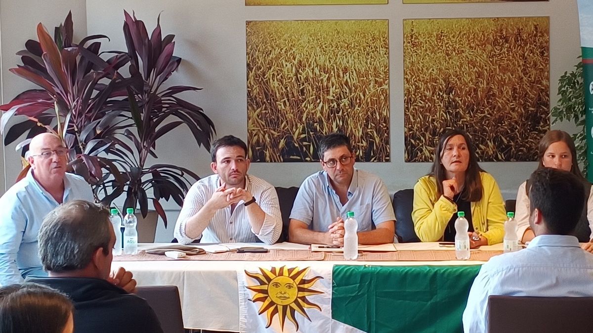 La gira de la Federación Rural, una lluvia de ideas con algunas inesperadas y el elogio al presidente del BROU