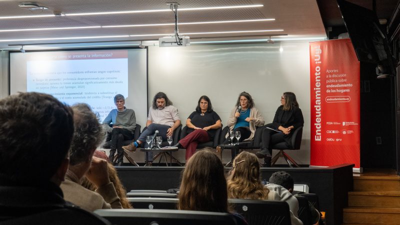 AEBU promovió intercambio sobre publicidad, endeudamiento y acceso al crédito