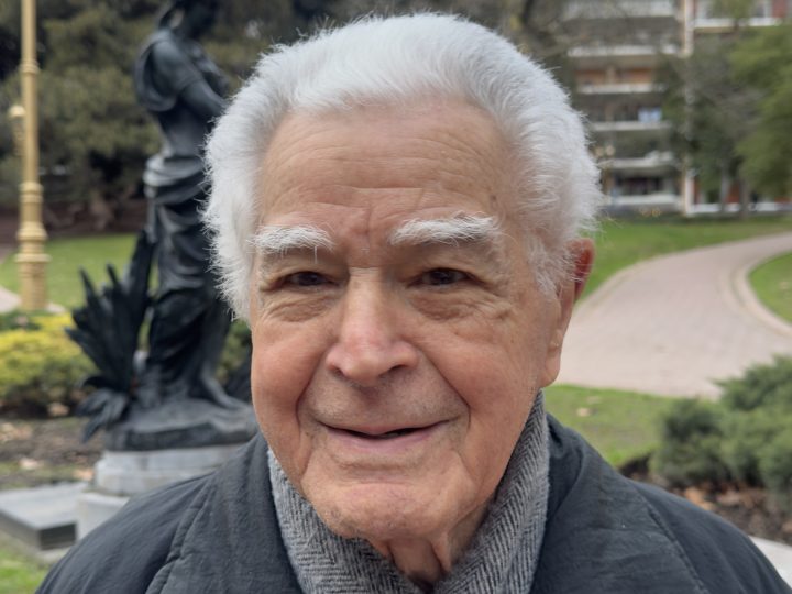 A LOS 99 AÑOS ALBERTO CHAB ENFRENTA EL DESAFÍO DE EMPEZAR DE CERO